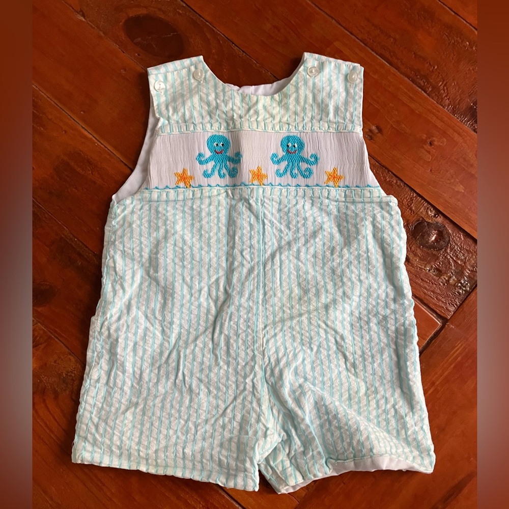 Velani blue striped smocked octopus seersucker Jon-jon shortall. Sz 9 mos.